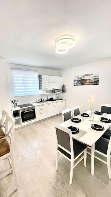 Apartman Dolcerosa コトル エクステリア 写真